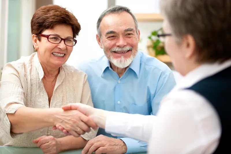 Managing Conflict Over Care Homes, In-Home Support, and Living Arrangements with EH Mediation Harpenden